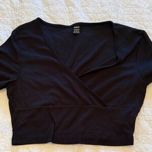 SHEIN Black Ribbed V-Neck Crop Top